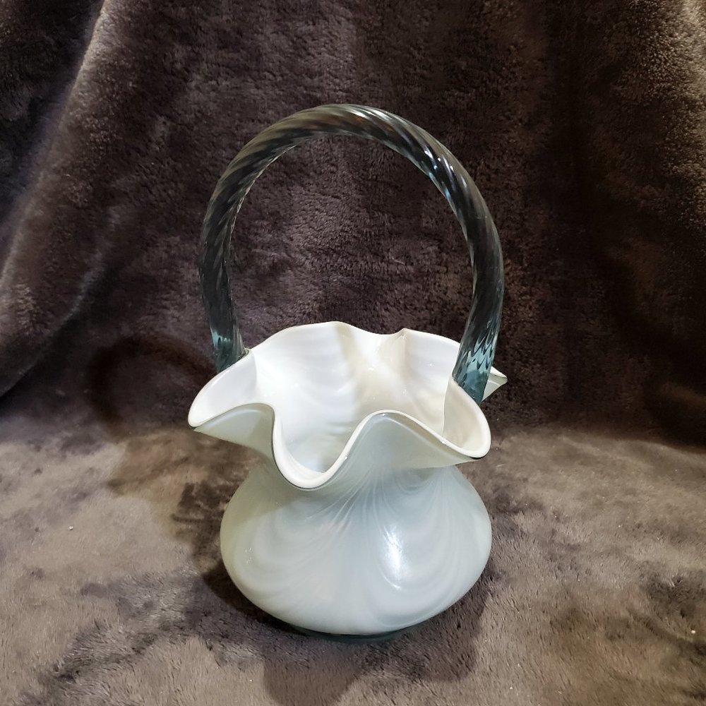 FENTON Federal Blue Ruffled Basket with Clear Blue Handle Swirl Pattern